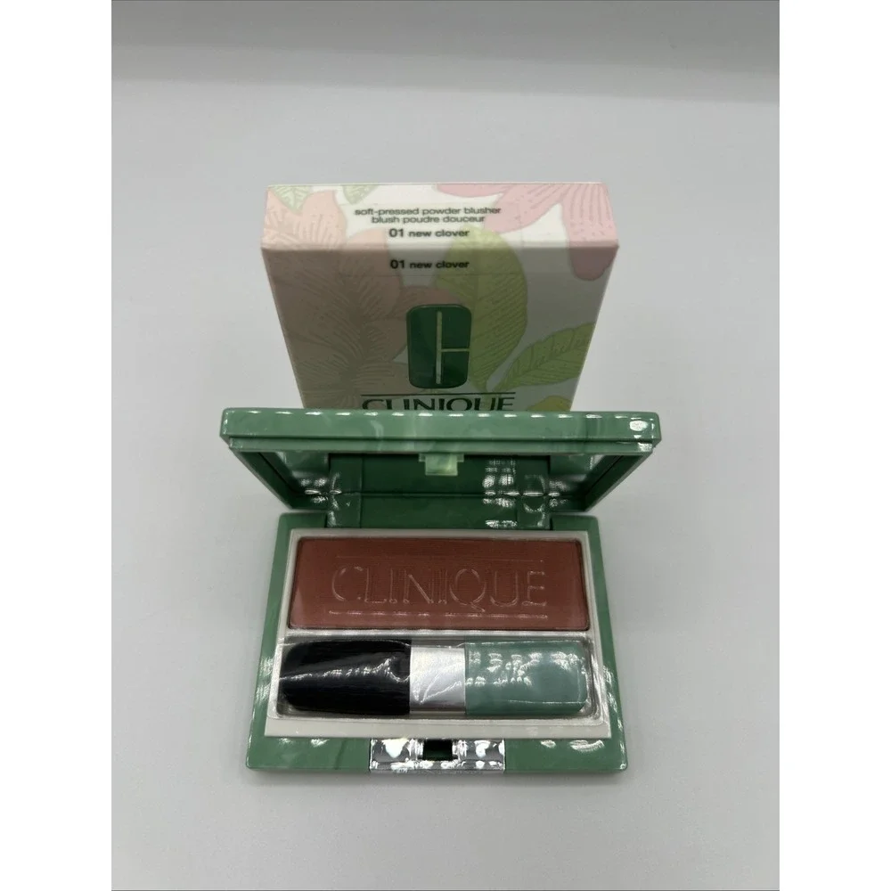 Clinique Soft Pressed Powder Blusher 01 New Clover .26oz Blush NEW